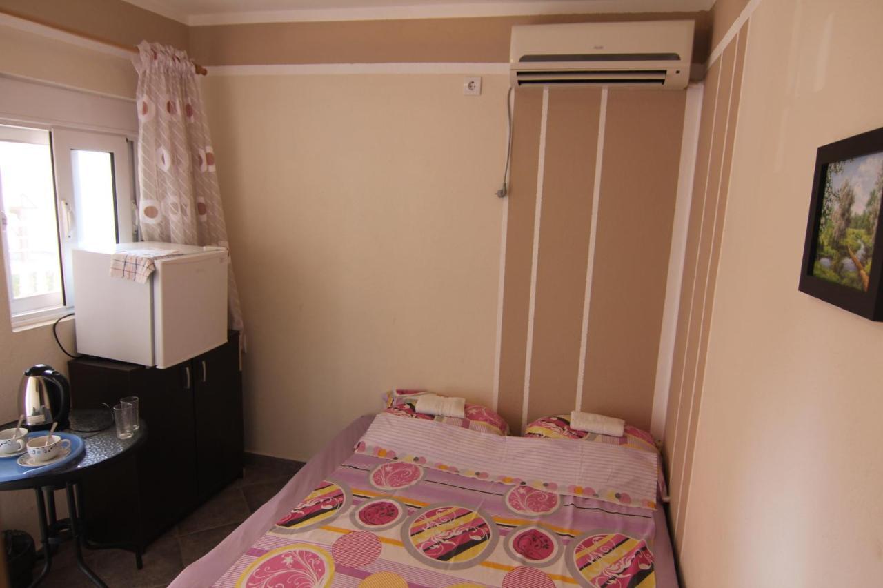 Apartments In Villa Viktoria Sutomore Εξωτερικό φωτογραφία