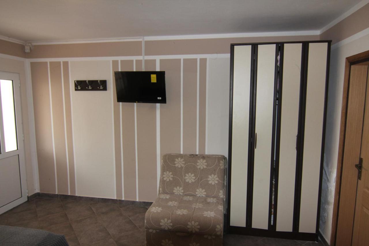 Apartments In Villa Viktoria Sutomore Εξωτερικό φωτογραφία
