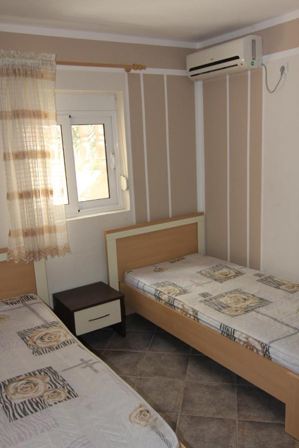 Apartments In Villa Viktoria Sutomore Εξωτερικό φωτογραφία