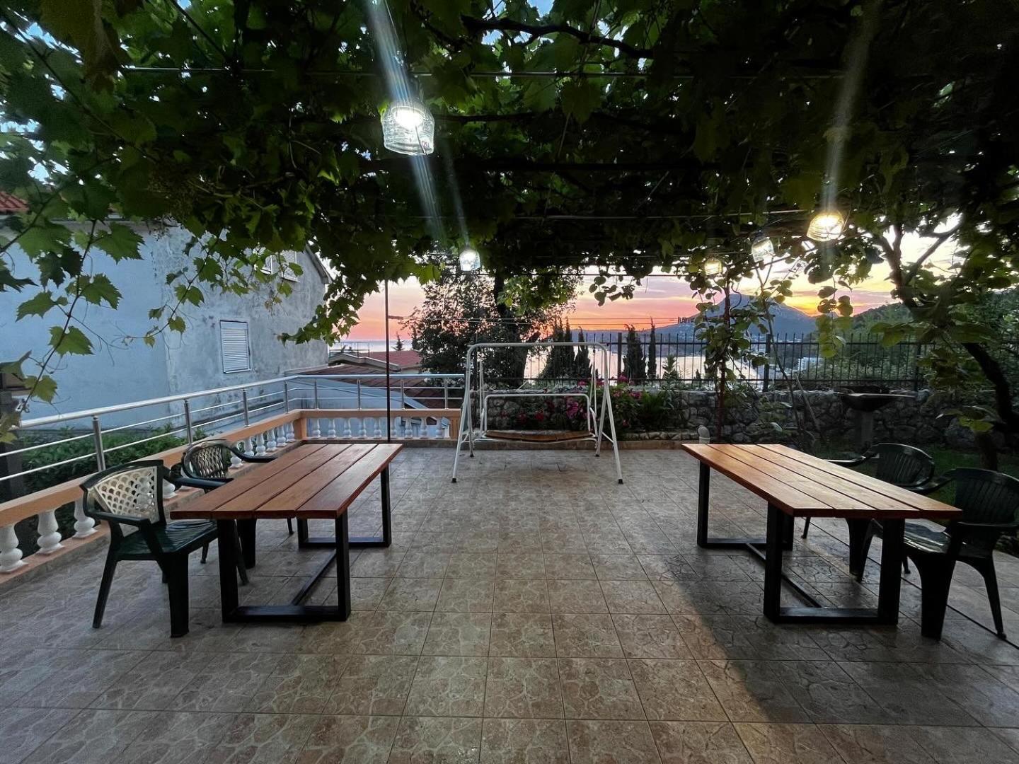 Apartments In Villa Viktoria Sutomore Εξωτερικό φωτογραφία