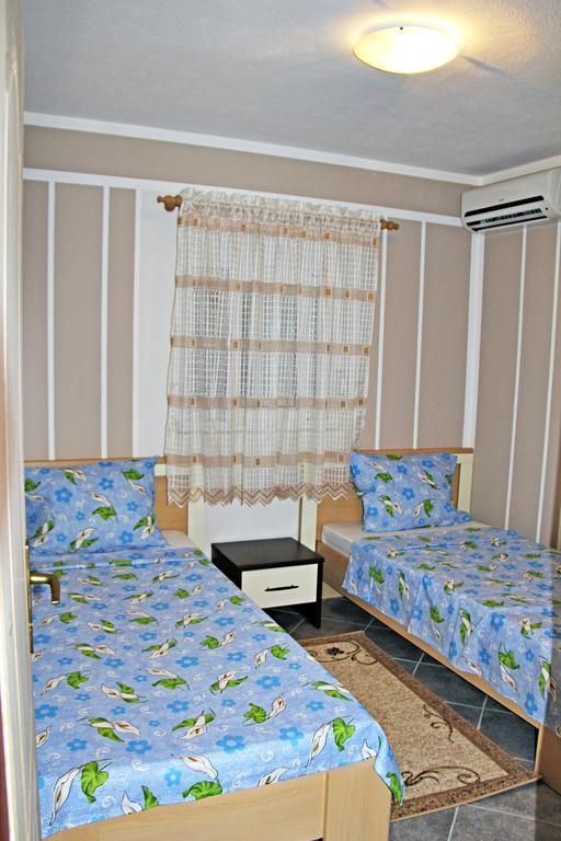 Apartments In Villa Viktoria Sutomore Εξωτερικό φωτογραφία